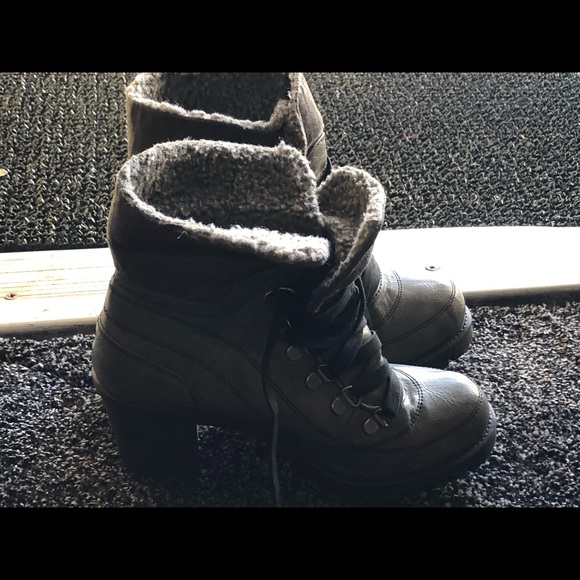 JELLYPOP WOMEN'S GRAY LACE UP HEELED FOLD DOWN JAYNE ANKLE BOOTIES SIZE 7.5 - Picture 8 of 10